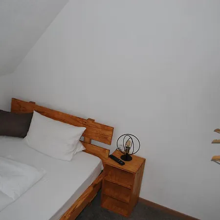 Landgasthof Hirschen Untermettingen Inn 3*