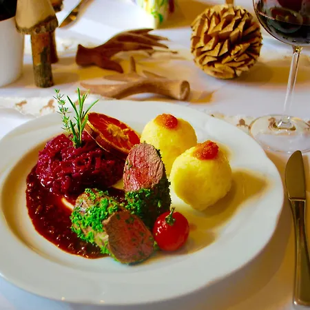 Landgasthof Hirschen Untermettingen 3*